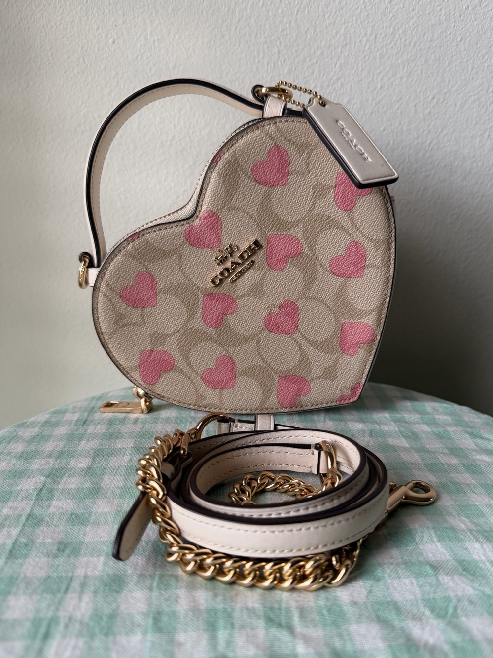 Coach Chalk and Khaki Signature Canvas Pink Heart Crossbody Bag CP021